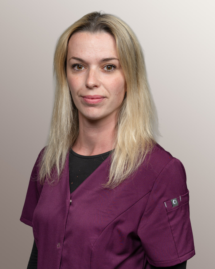 islihane kamberi housekeeping